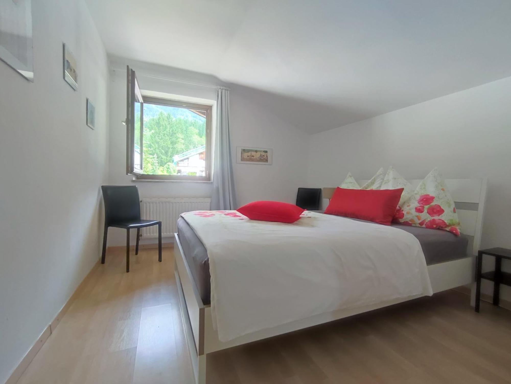 Alpendohle Apartments อินส์บรุค ภายนอก รูปภาพ